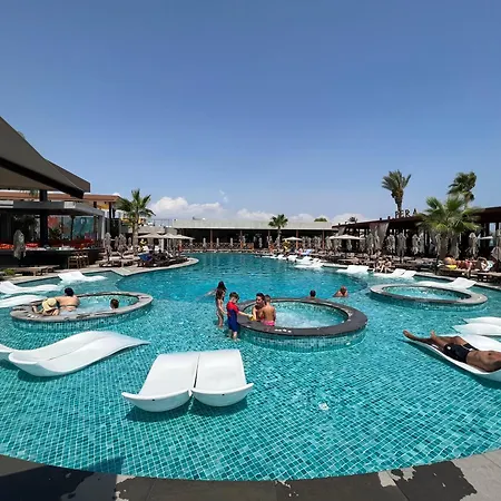 Grand Sapphire 1 Bedroom Apartamento Iskele District (Northern Cyprus)